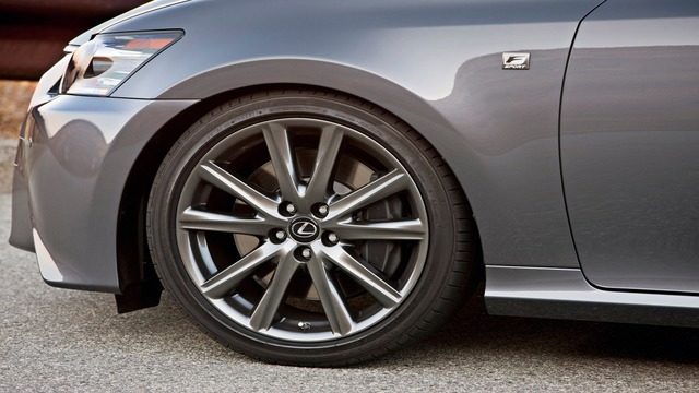 Lexus: Why Do My Tires Thump?