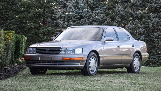 Amazing 5,400-Mile Lexus LS400 Has One Heck of a Story