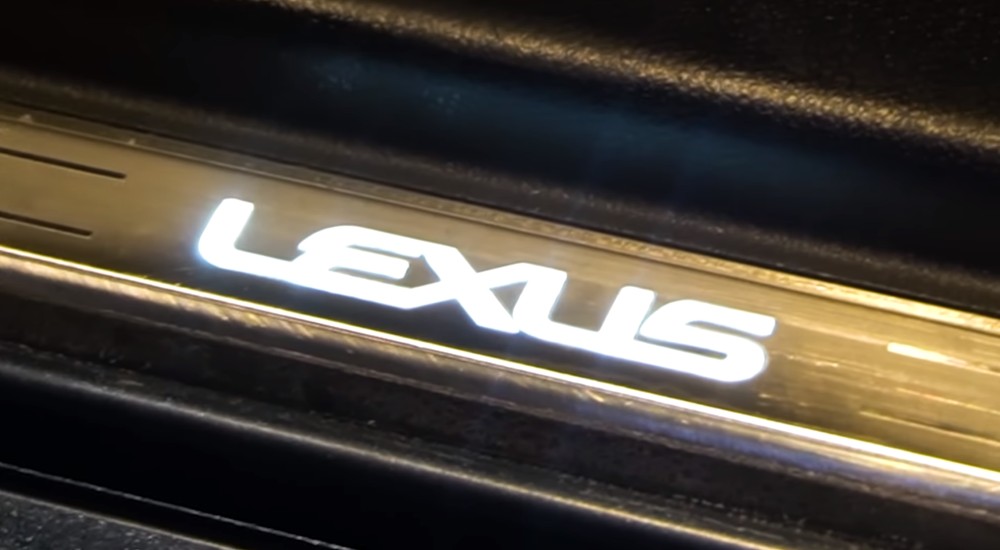 Lexus December to Remember