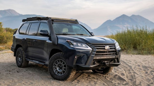 Throwback: Lexus LX 570 J201 Concept Goes Off the Grid in Style