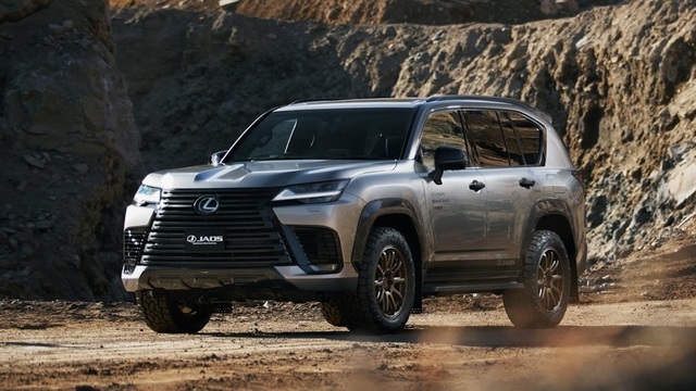 Lexus Teams Up With JAOS For New LX Off-Road Build
