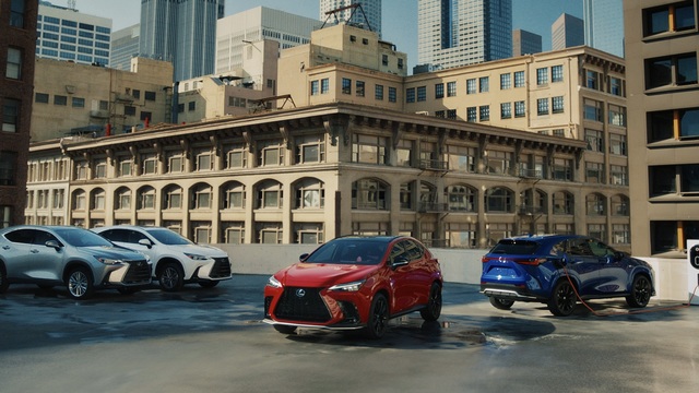 Lexus NX Ad Wants You To Hustle For What You Want