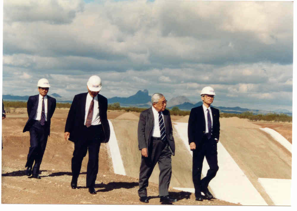 Shoichiro Toyoda, third from left, in Arizona in 1992