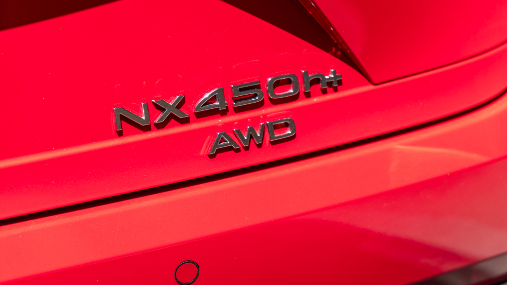 Lexus plug-in hybrids: Lexus NX 450h+