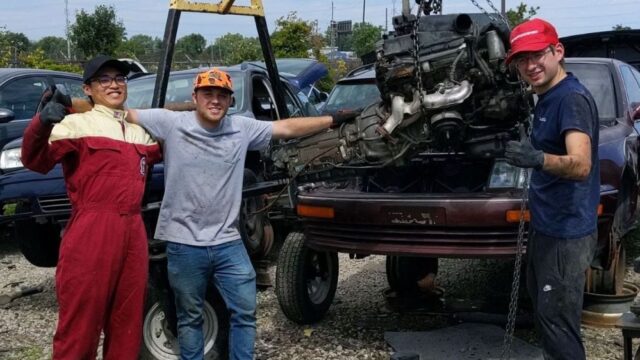 Enthusiast Finds One of the Earliest 1UZ V8s in a Junkyard