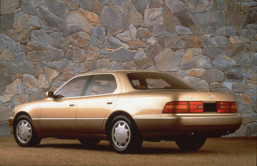 1990 Lexus LS400