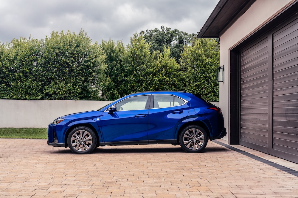 2026 Lexus UX 300h