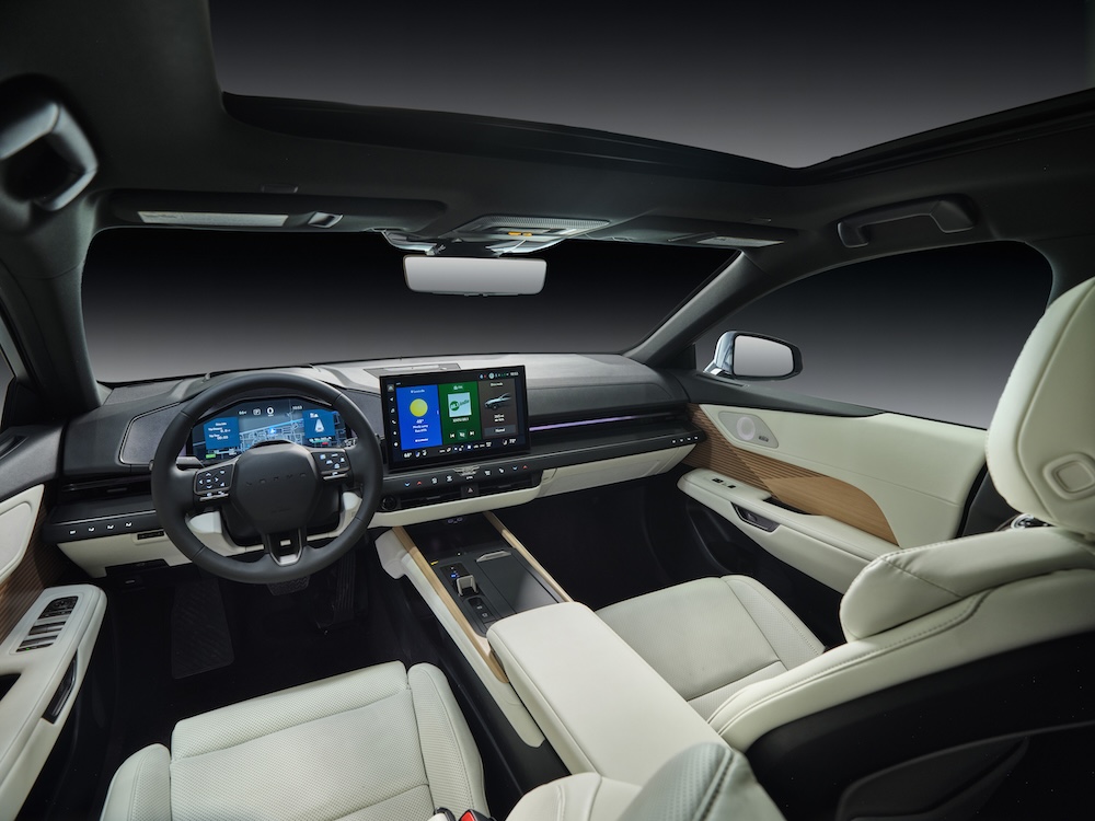 Lexus Interface, Lexus ES